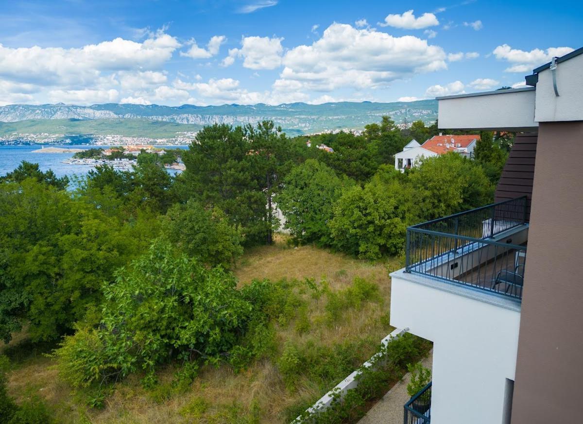 Vila Primorka Apartmani Oleander Šilo Exterior foto