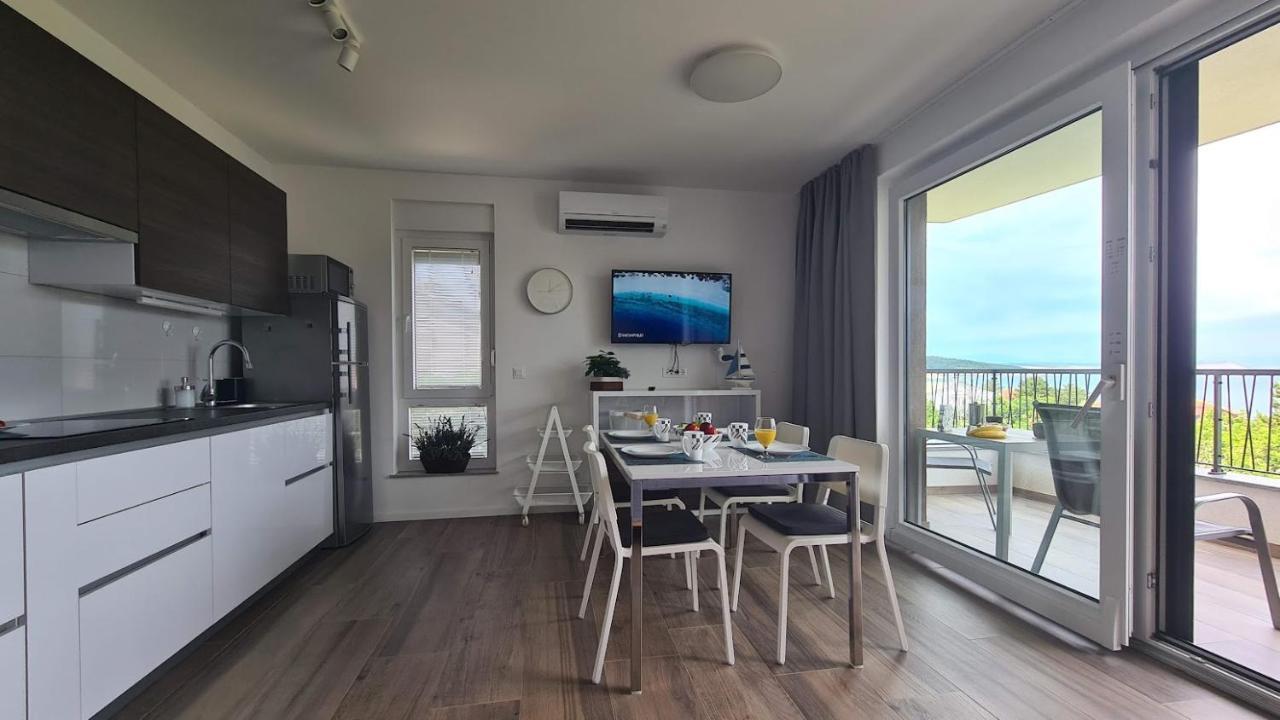 Vila Primorka Apartmani Oleander Šilo Exterior foto