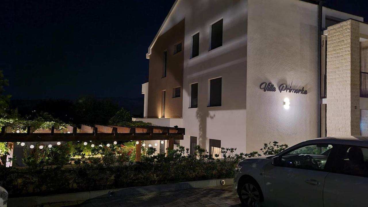 Vila Primorka Apartmani Oleander Šilo Exterior foto